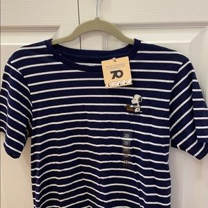 Navy Peanuts Graphic Tee Uniqlo NWT Size XS